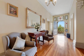 Waratah On York Launceston